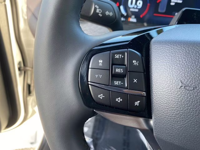 2026 Star White Metallic Tri-Coat Ford Explorer Platinum RWD SUV