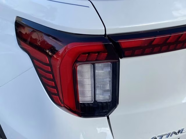 2026 Star White Metallic Tri-Coat Ford Explorer Platinum RWD SUV