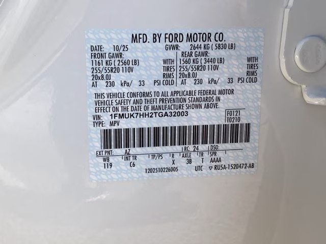 2026 Star White Metallic Tri-Coat Ford Explorer Platinum RWD SUV