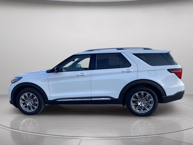 2026 Star White Metallic Tri-Coat Ford Explorer Platinum RWD SUV
