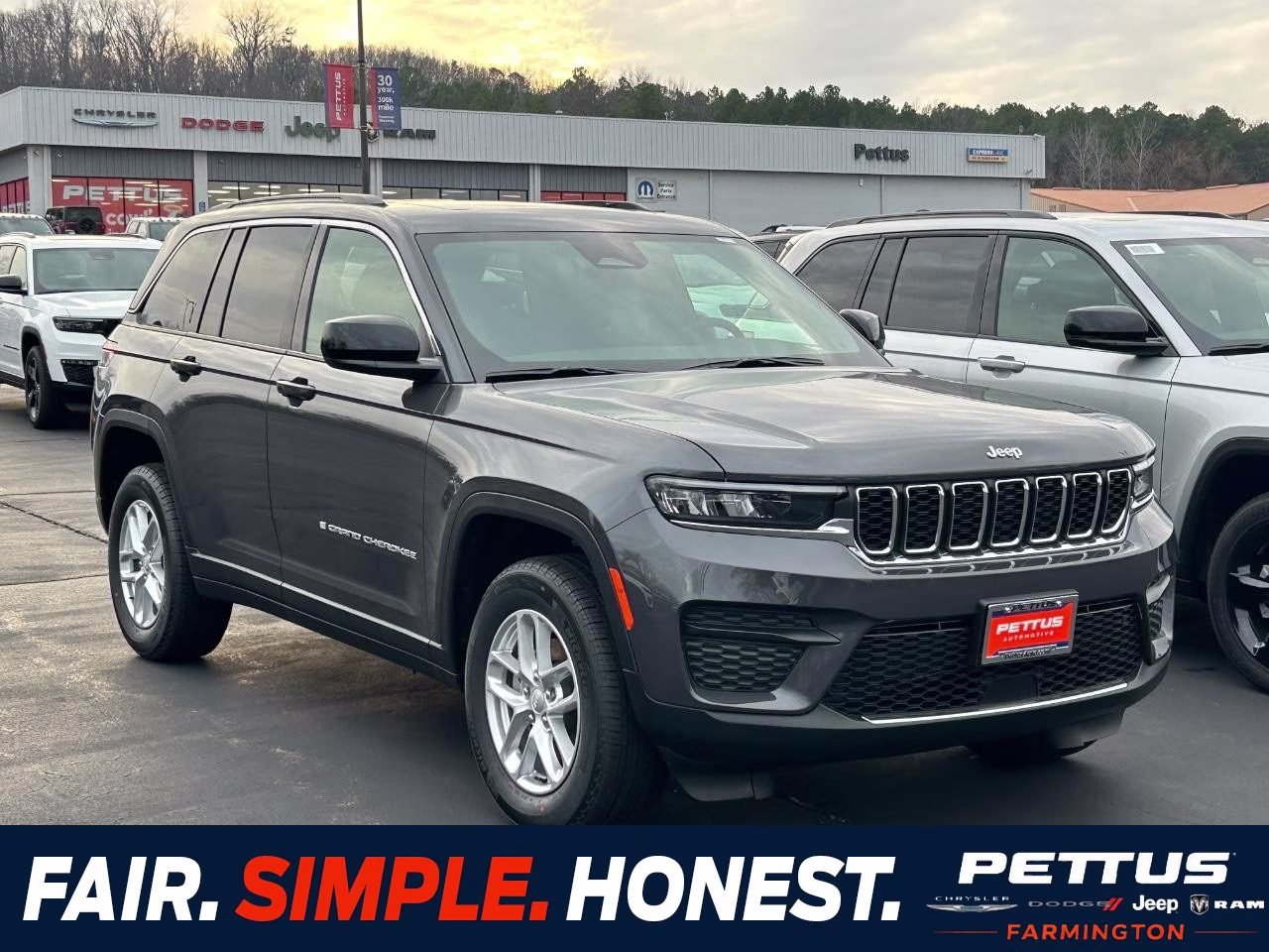 2025 Baltic Gray Metallic Clearcoat Jeep Grand Cherokee Laredo X 4X4 SUV