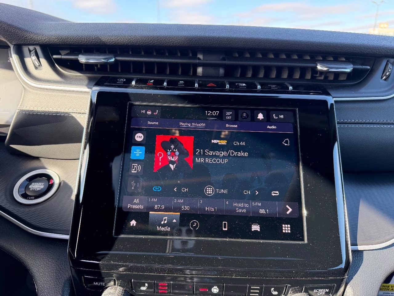 2025 Baltic Gray Metallic Clearcoat Jeep Grand Cherokee Laredo X 4X4 SUV