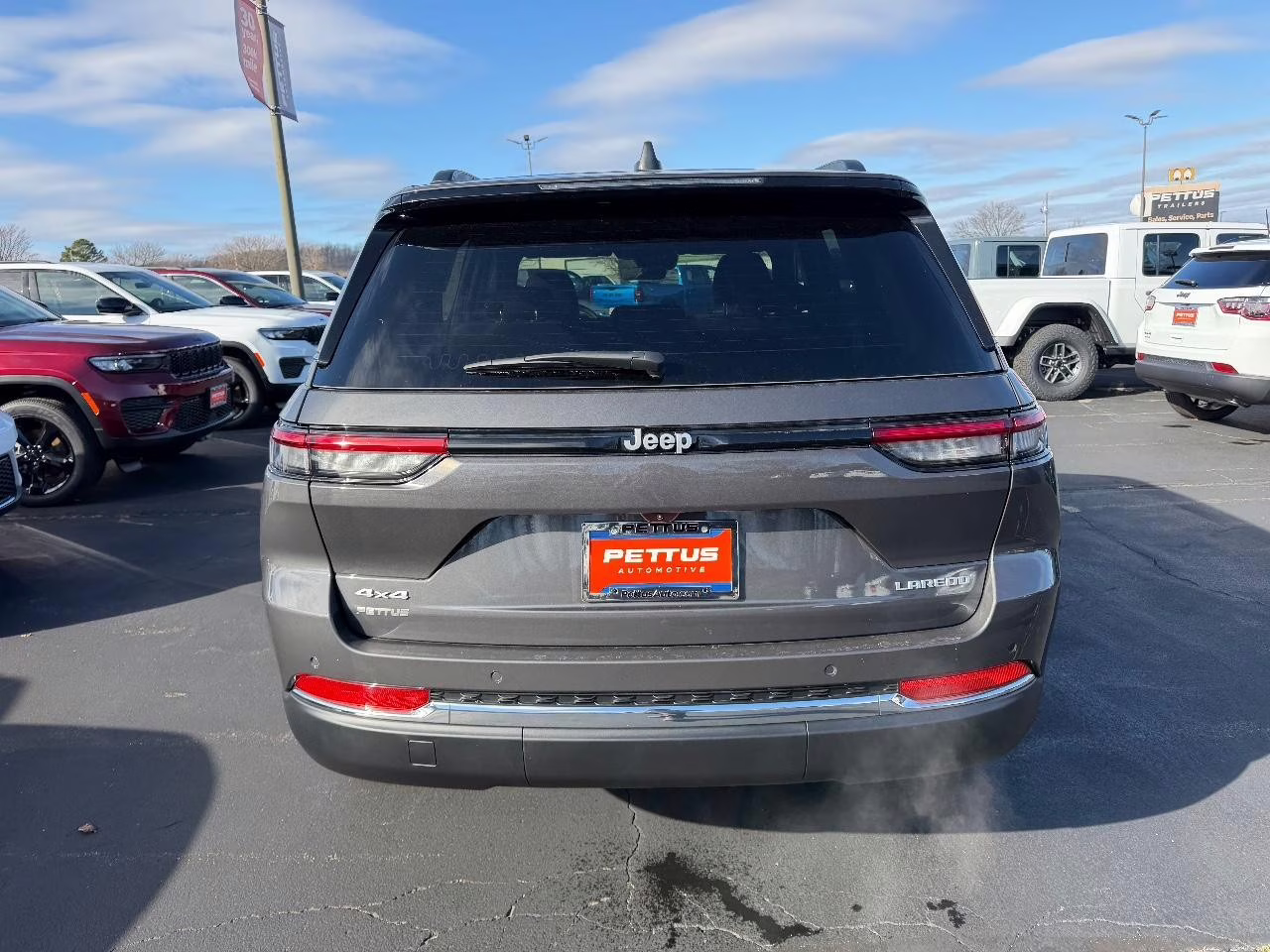 2025 Baltic Gray Metallic Clearcoat Jeep Grand Cherokee Laredo X 4X4 SUV