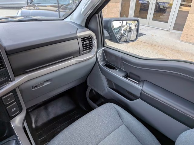 2024 Black Metallic Ford F-150 XLT 4X4 Truck