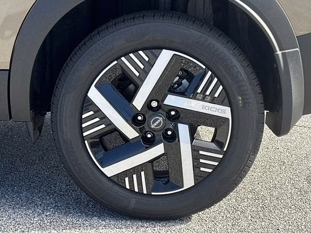 2026 Canyon Bronze Metallic Nissan Kicks SV FWD SUV