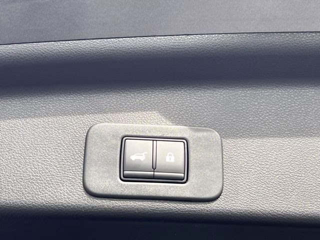 2026 Gun Metallic Nissan Murano SL AWD SUV