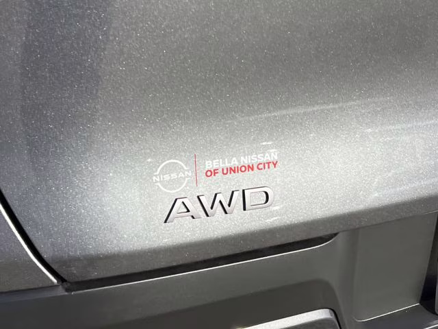 2026 Gun Metallic Nissan Murano SL AWD SUV