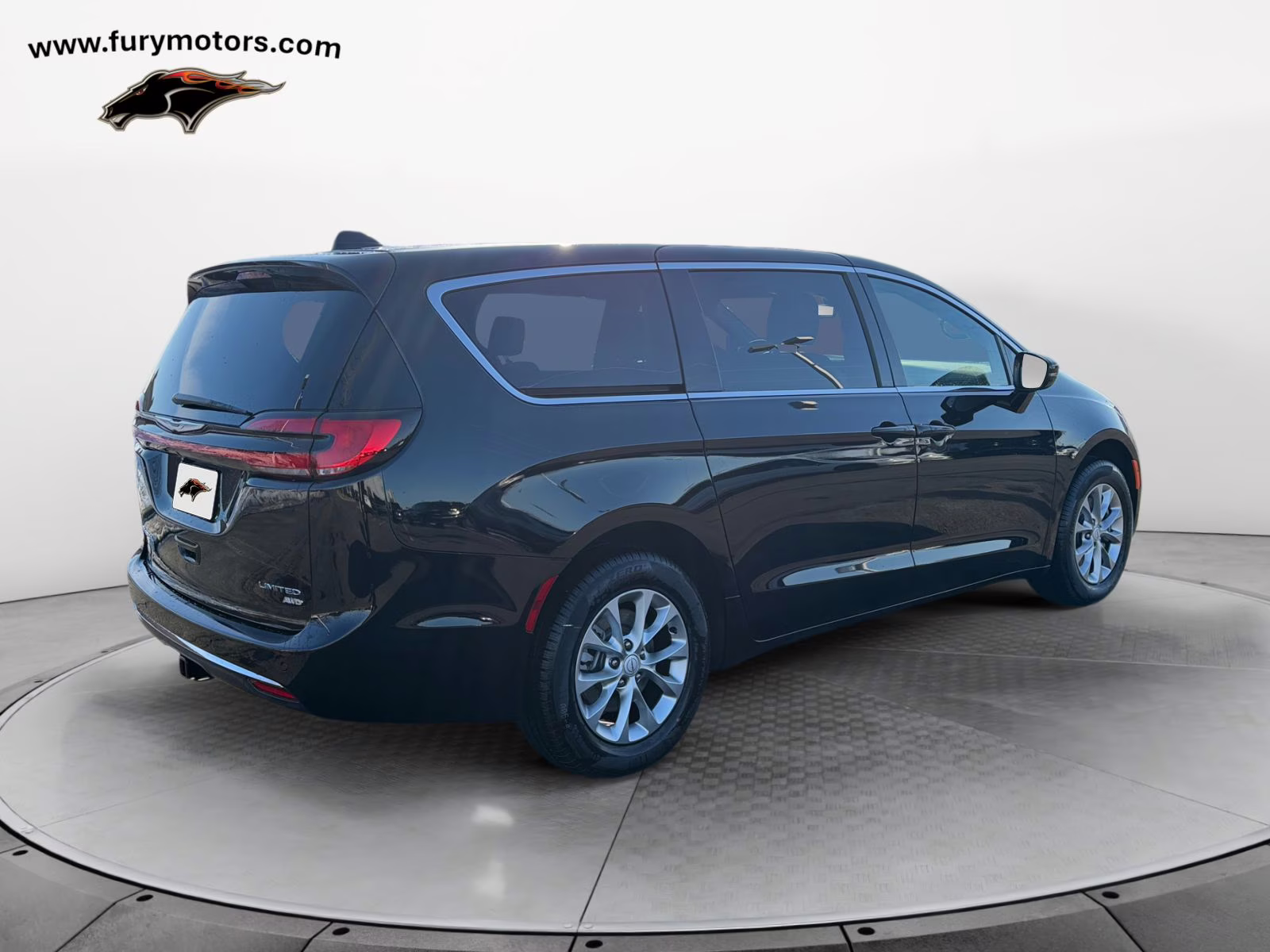 2026 Diamond Black Crystal Pearlcoat Chrysler Pacifica Limited AWD Van