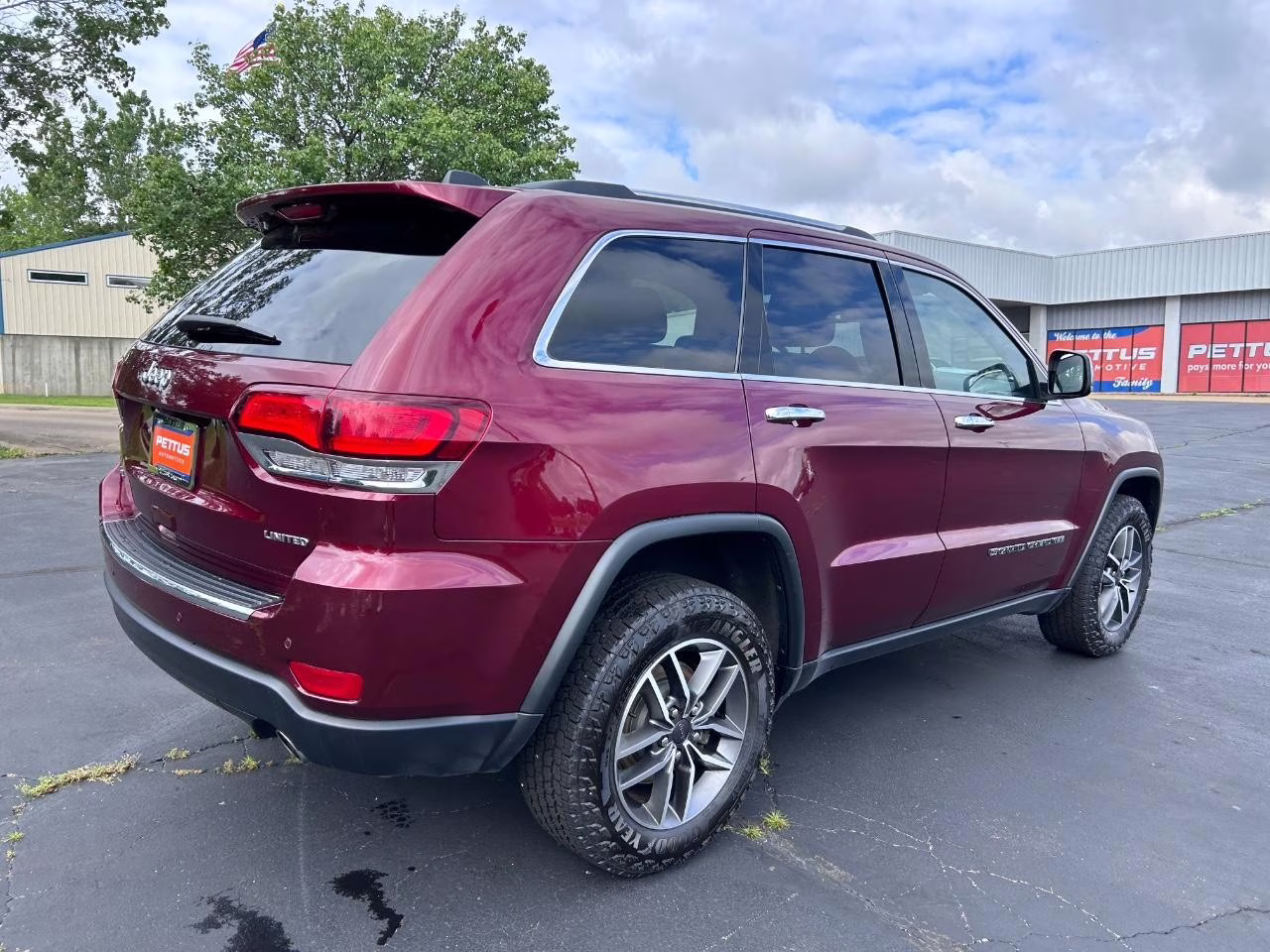 2022 Velvet Red Pearlcoat Jeep Grand Cherokee WK Limited 4X4 SUV
