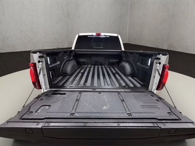 2024 Star White Metallic Tri-Coat Ford F-150 Platinum 4X4 Truck