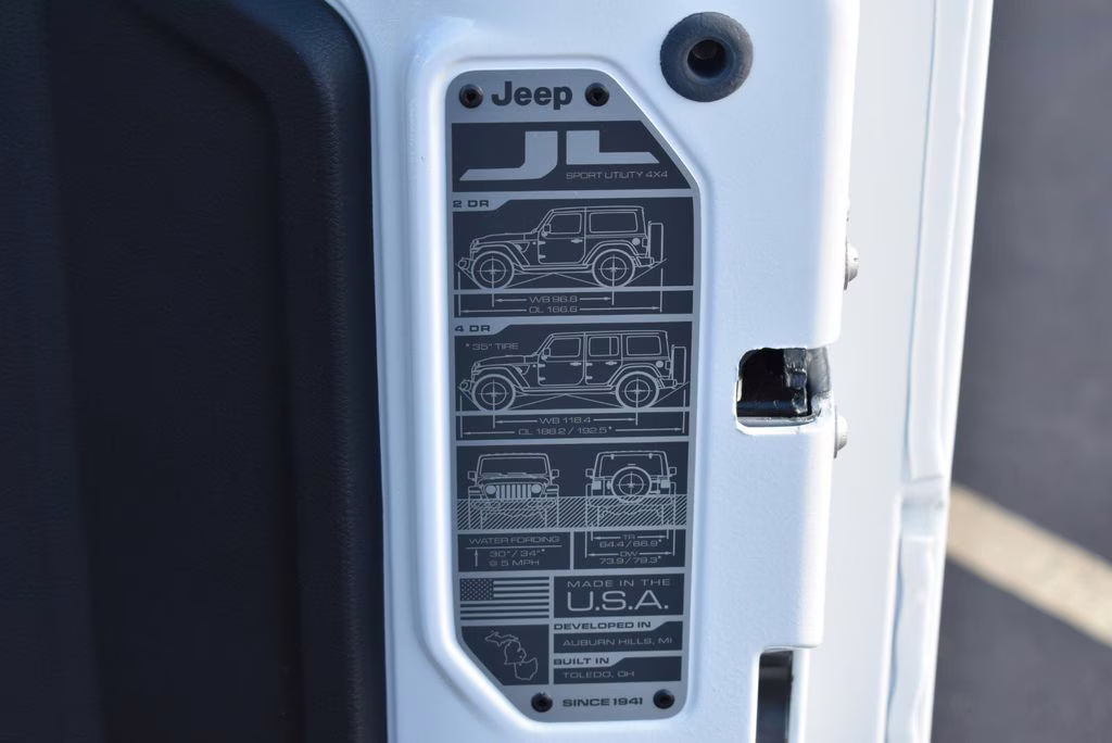 2026 Bright White Clearcoat Jeep Wrangler Willys 4X4 SUV