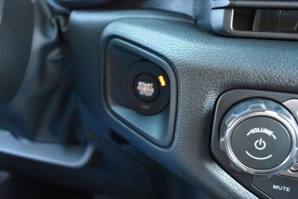 2026 Bright White Clearcoat Jeep Wrangler Willys 4X4 SUV