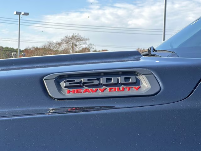 2026 Diamond Black Crystal Pearlcoat Ram 2500 Warlock 4X4 Truck