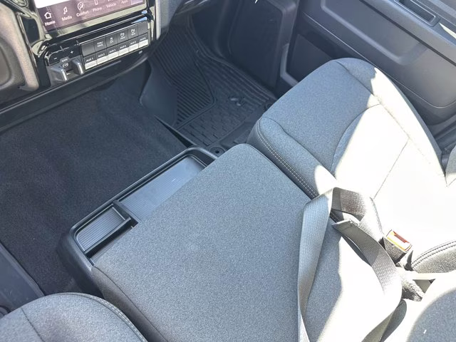 2026 Diamond Black Crystal Pearlcoat Ram 2500 Warlock 4X4 Truck