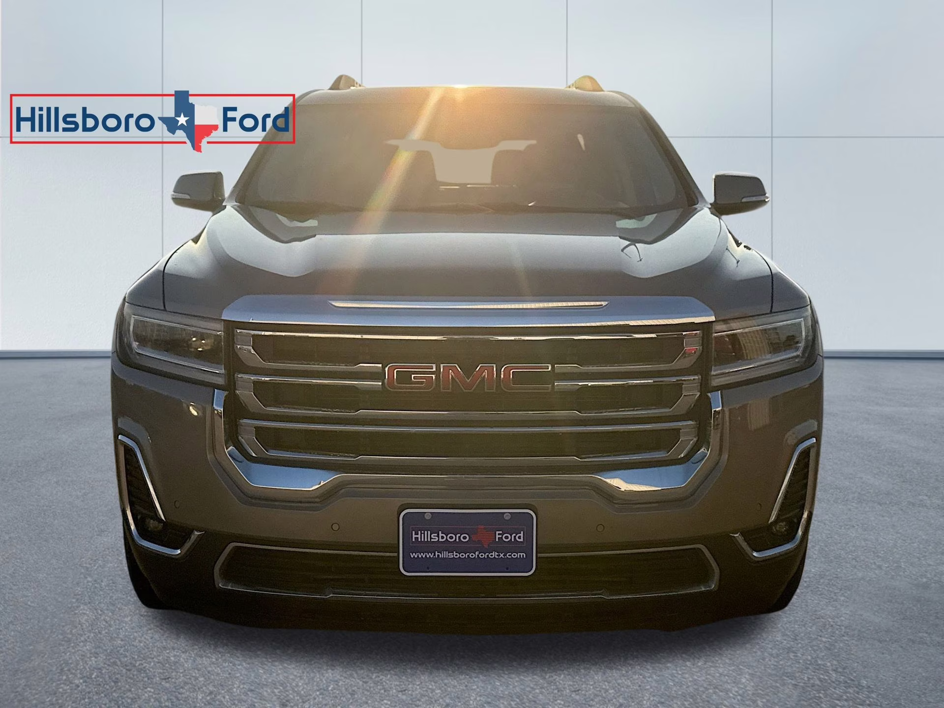 2023 Light Stone Metallic GMC Acadia SLT AWD SUV