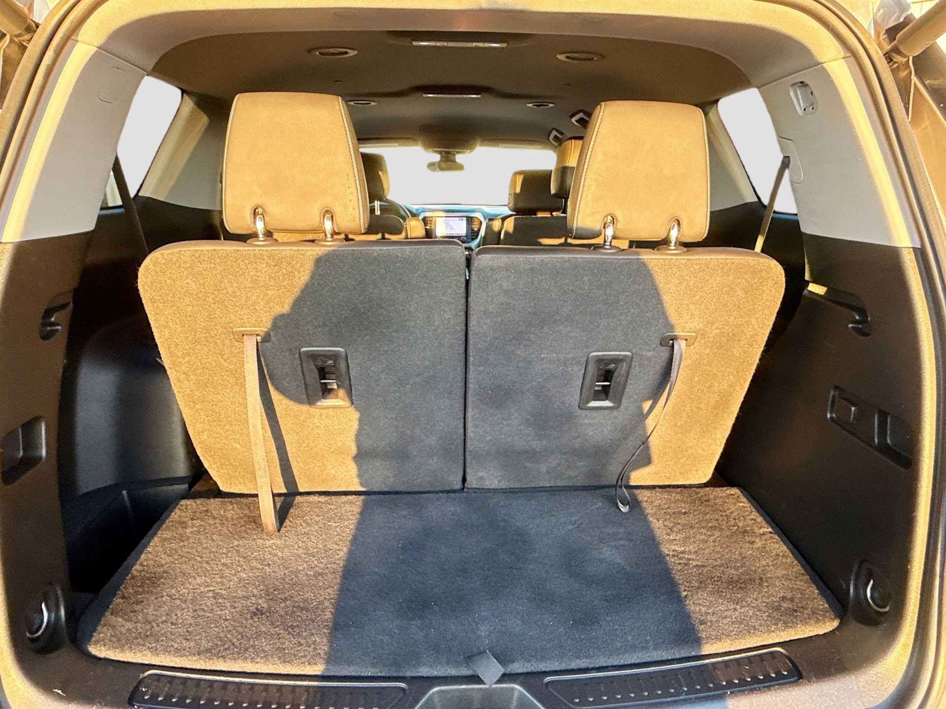 2023 Light Stone Metallic GMC Acadia SLT AWD SUV