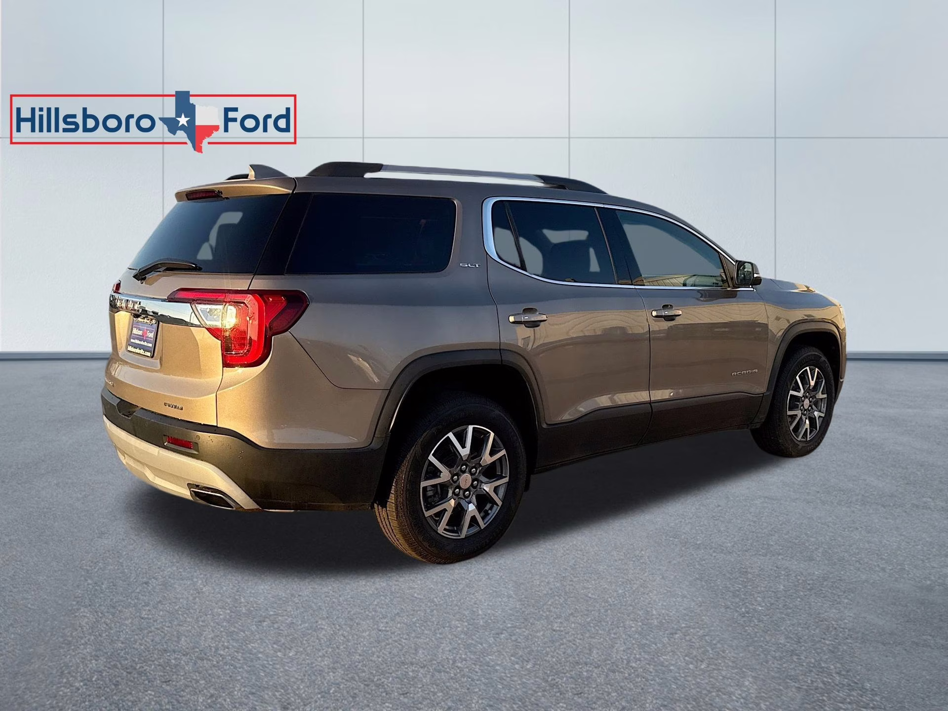 2023 Light Stone Metallic GMC Acadia SLT AWD SUV