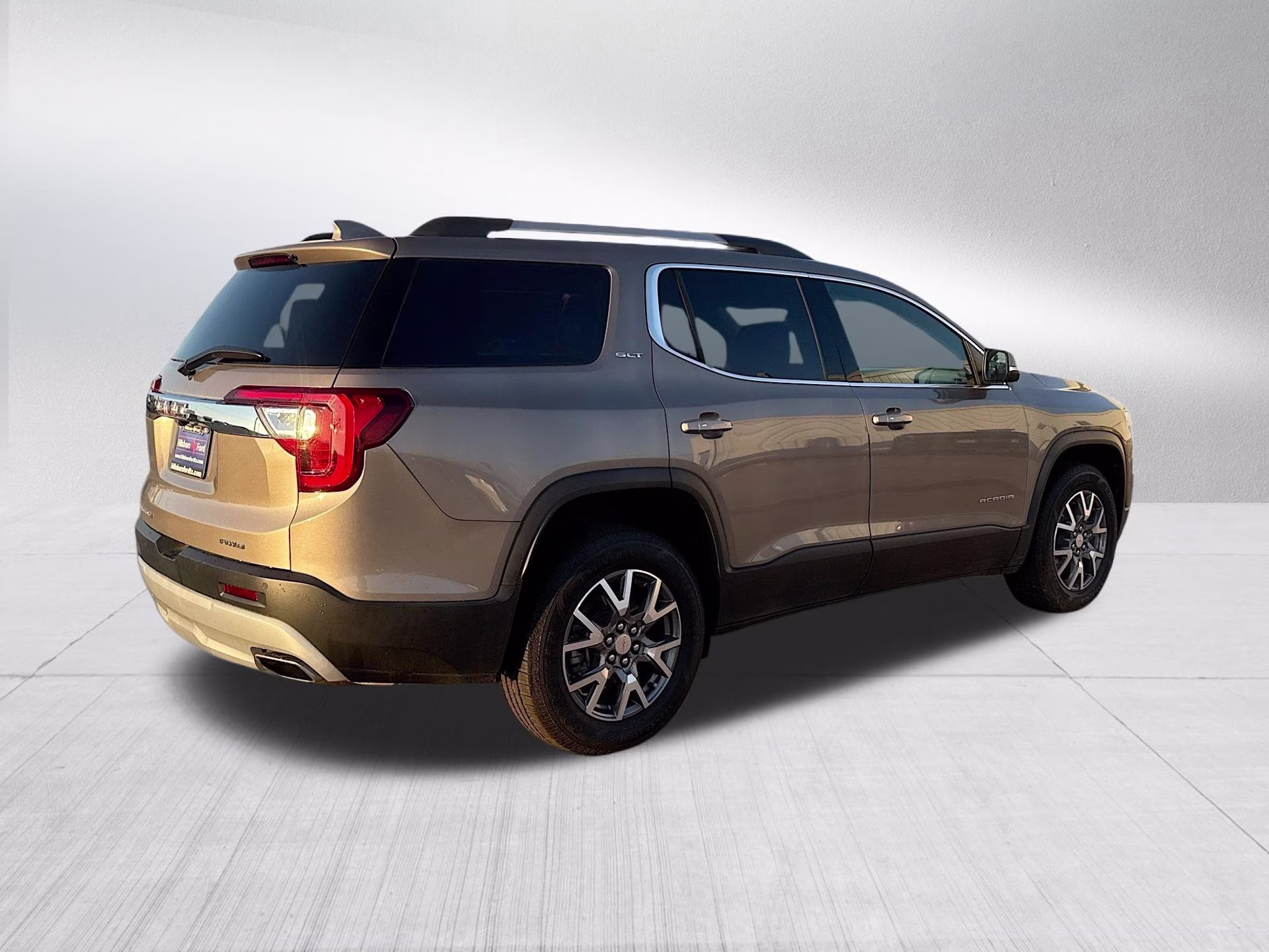 2023 Light Stone Metallic GMC Acadia SLT AWD SUV
