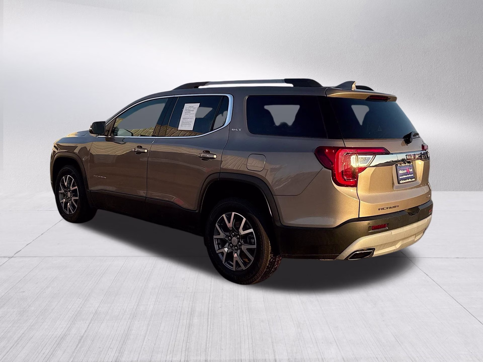 2023 Light Stone Metallic GMC Acadia SLT AWD SUV