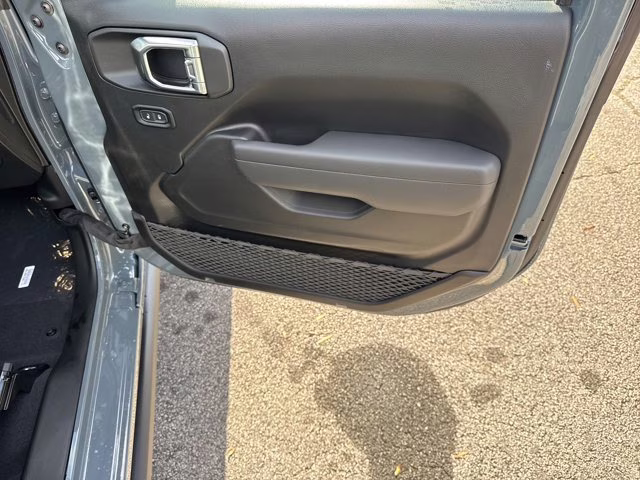 2026 Anvil Clearcoat Jeep Wrangler Willys 4X4 Convertible