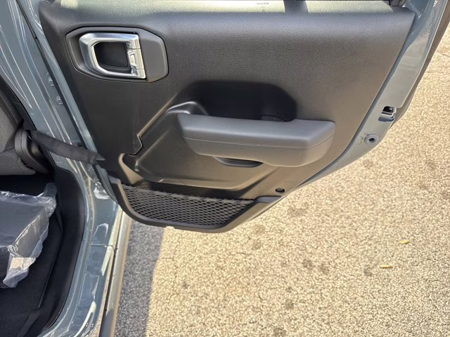 2026 Anvil Clearcoat Jeep Wrangler Willys 4X4 Convertible