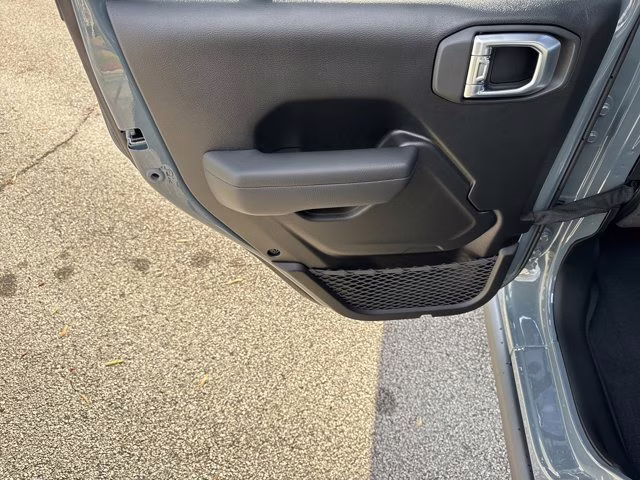 2026 Anvil Clearcoat Jeep Wrangler Willys 4X4 Convertible