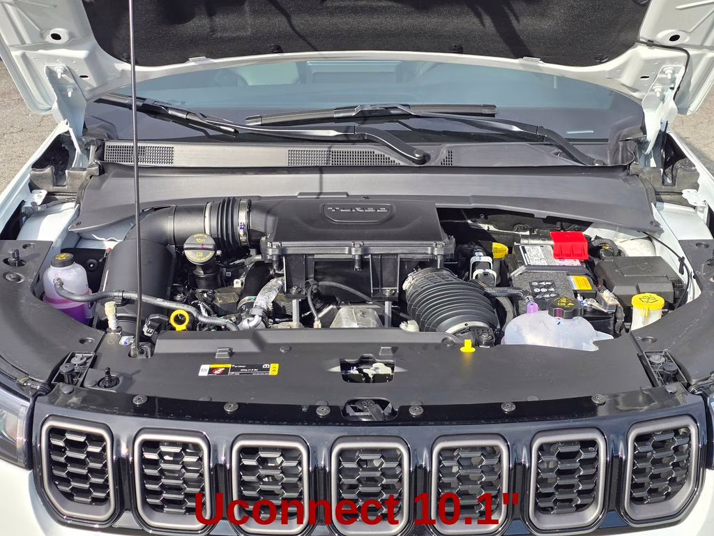 2026 Bright White Clearcoat Jeep Compass Latitude 4X4 SUV