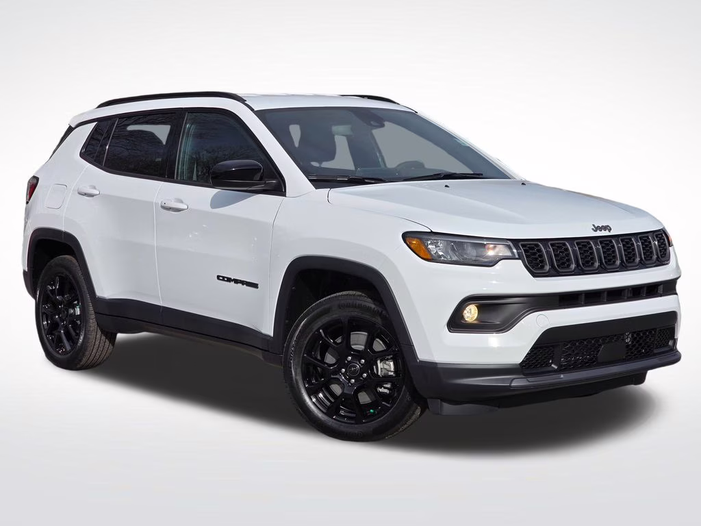 2026 Bright White Clearcoat Jeep Compass Latitude 4X4 SUV