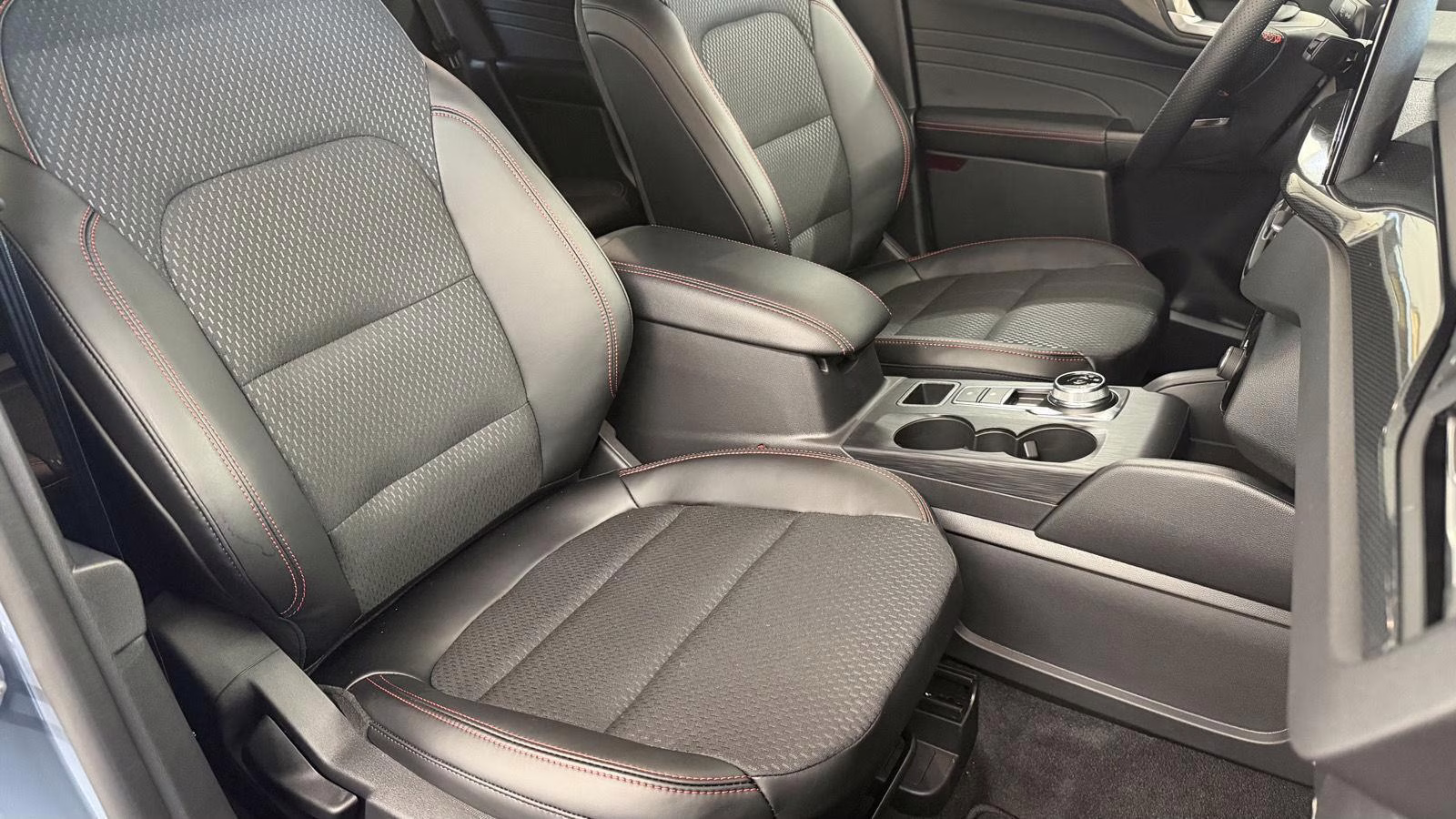 2026 Vapor Blue Metallic Ford Escape ST-Line AWD SUV