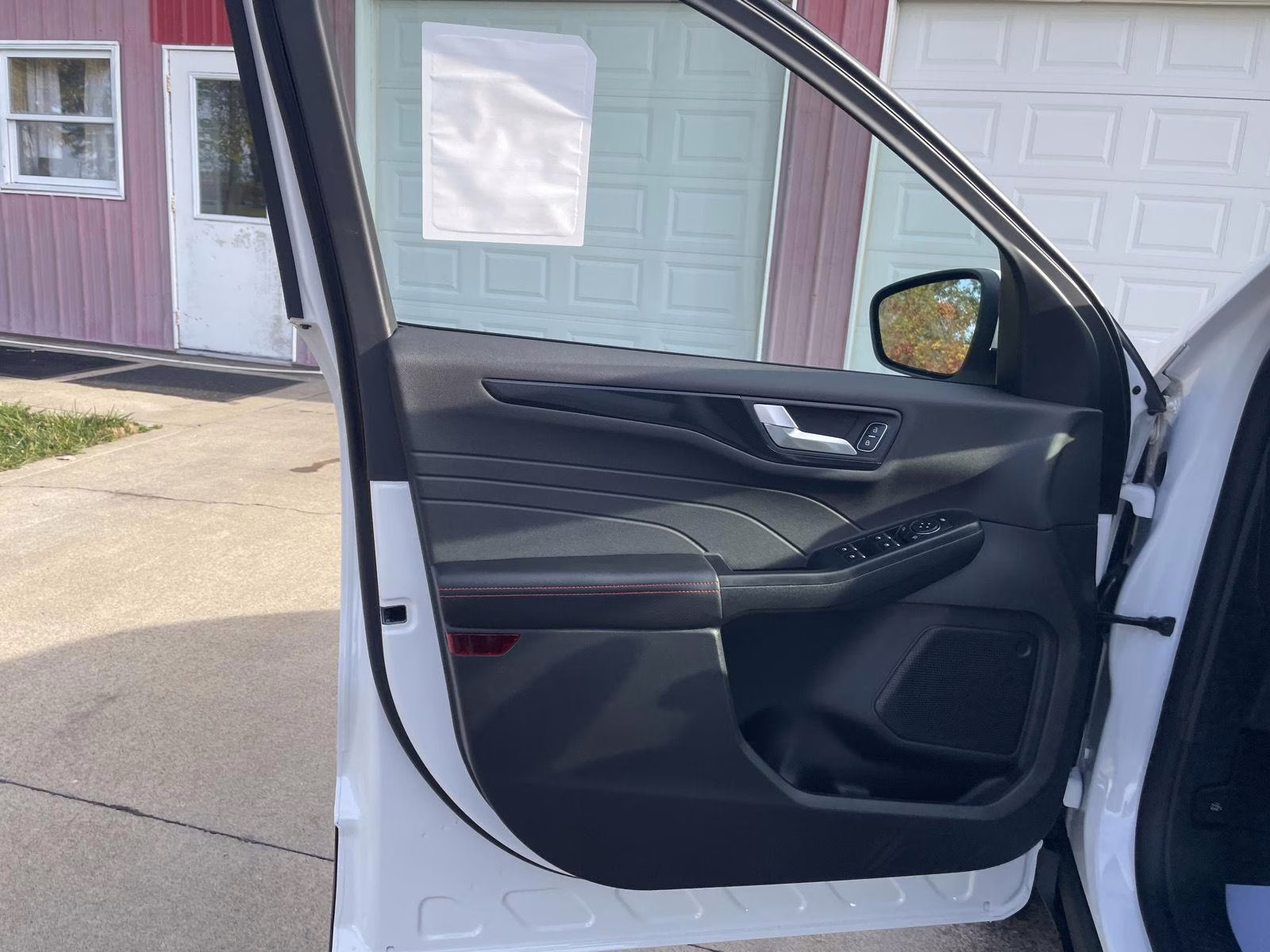 2026 Star White Metallic Tri-Coat Ford Escape ST-Line Select AWD SUV