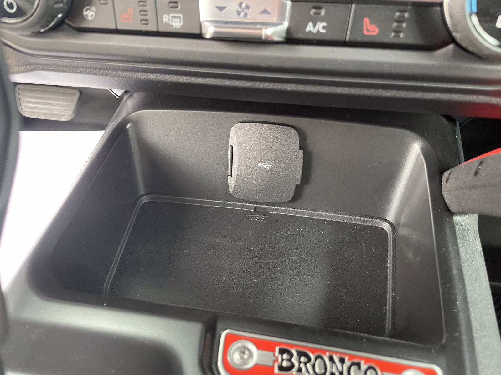 2025 Oxford White Ford Bronco Stroppe Edition 4X4 SUV