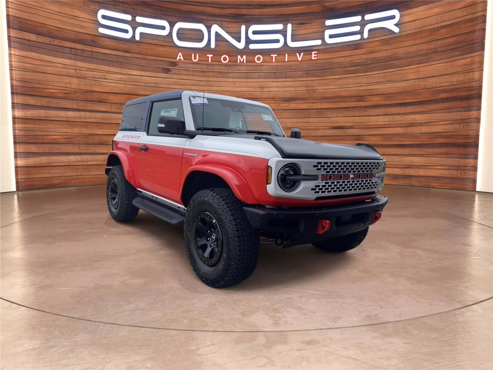 2025 Oxford White Ford Bronco Stroppe Edition 4X4 SUV