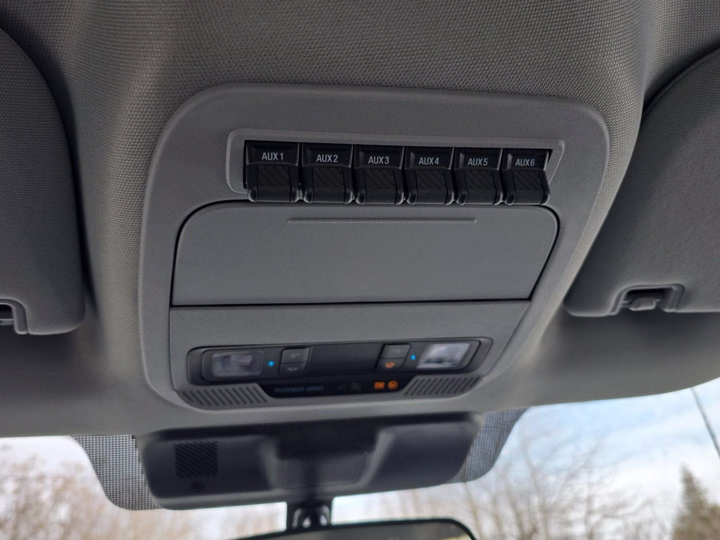 2025 Avalanche Gray Ford Super Duty F-250 SRW XLT 4X4 Truck