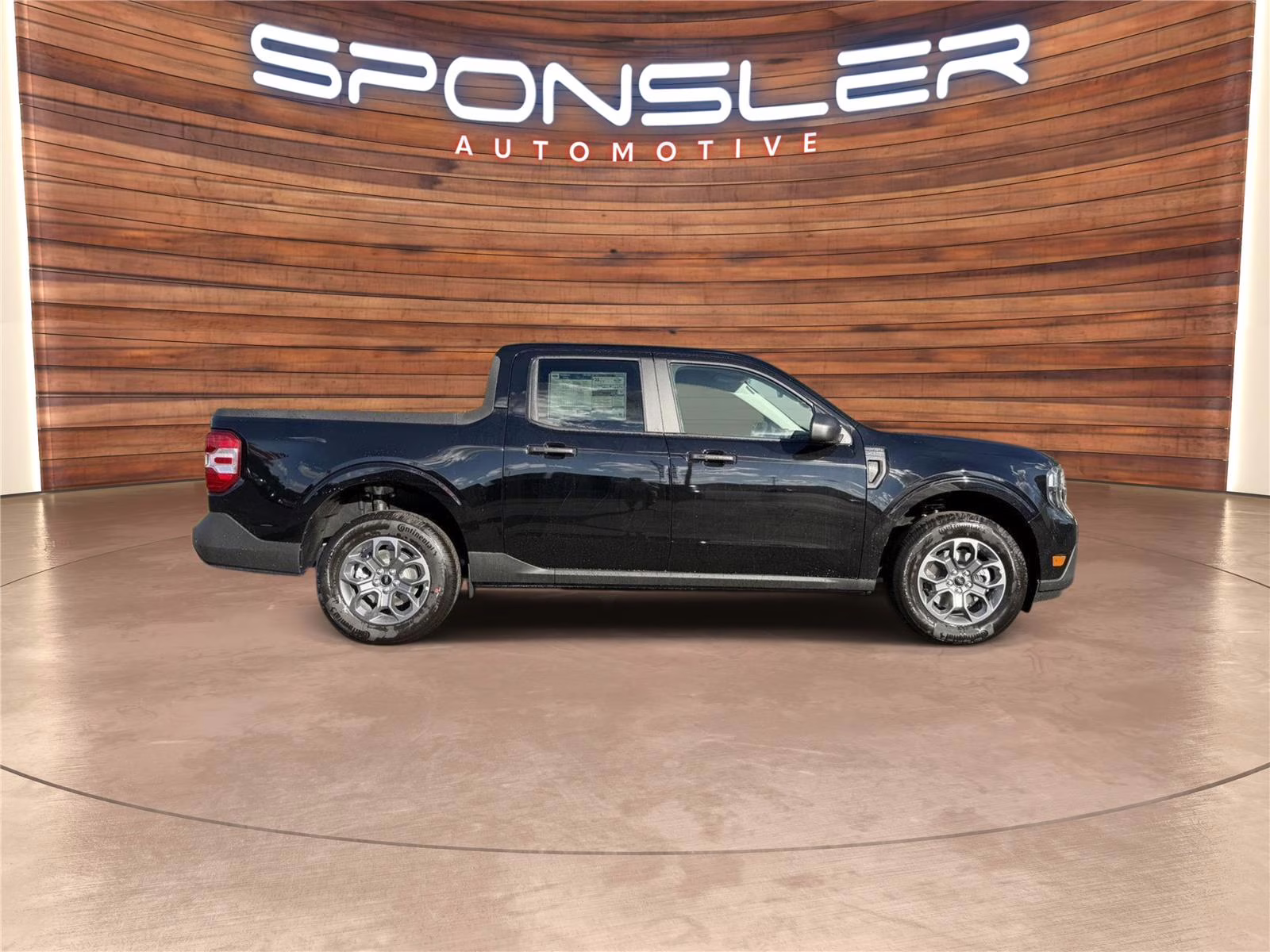 2025 Shadow Black Ford Maverick XLT FWD Truck