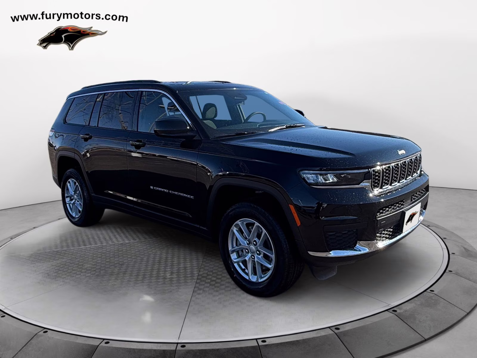 2025 Diamond Black Crystal Pearlcoat Jeep Grand Cherokee L Laredo 4X4 SUV