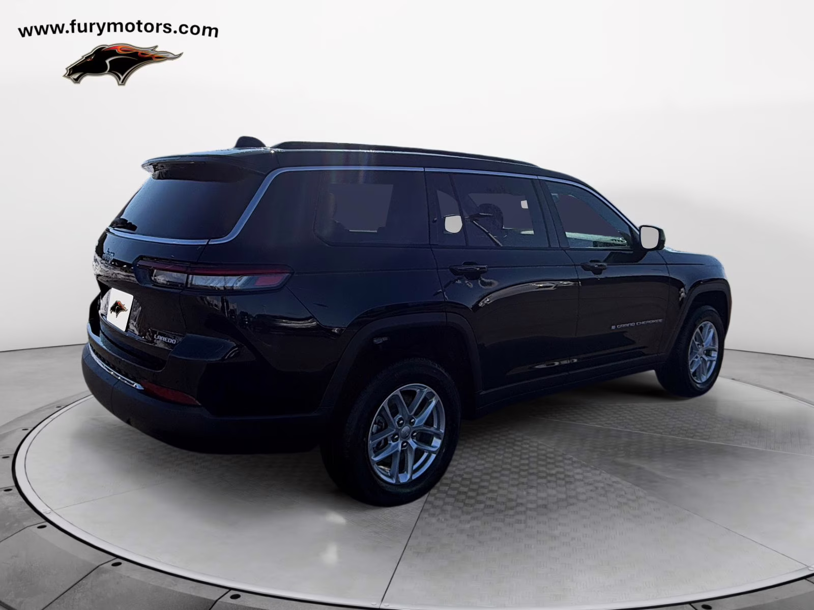 2025 Diamond Black Crystal Pearlcoat Jeep Grand Cherokee L Laredo 4X4 SUV