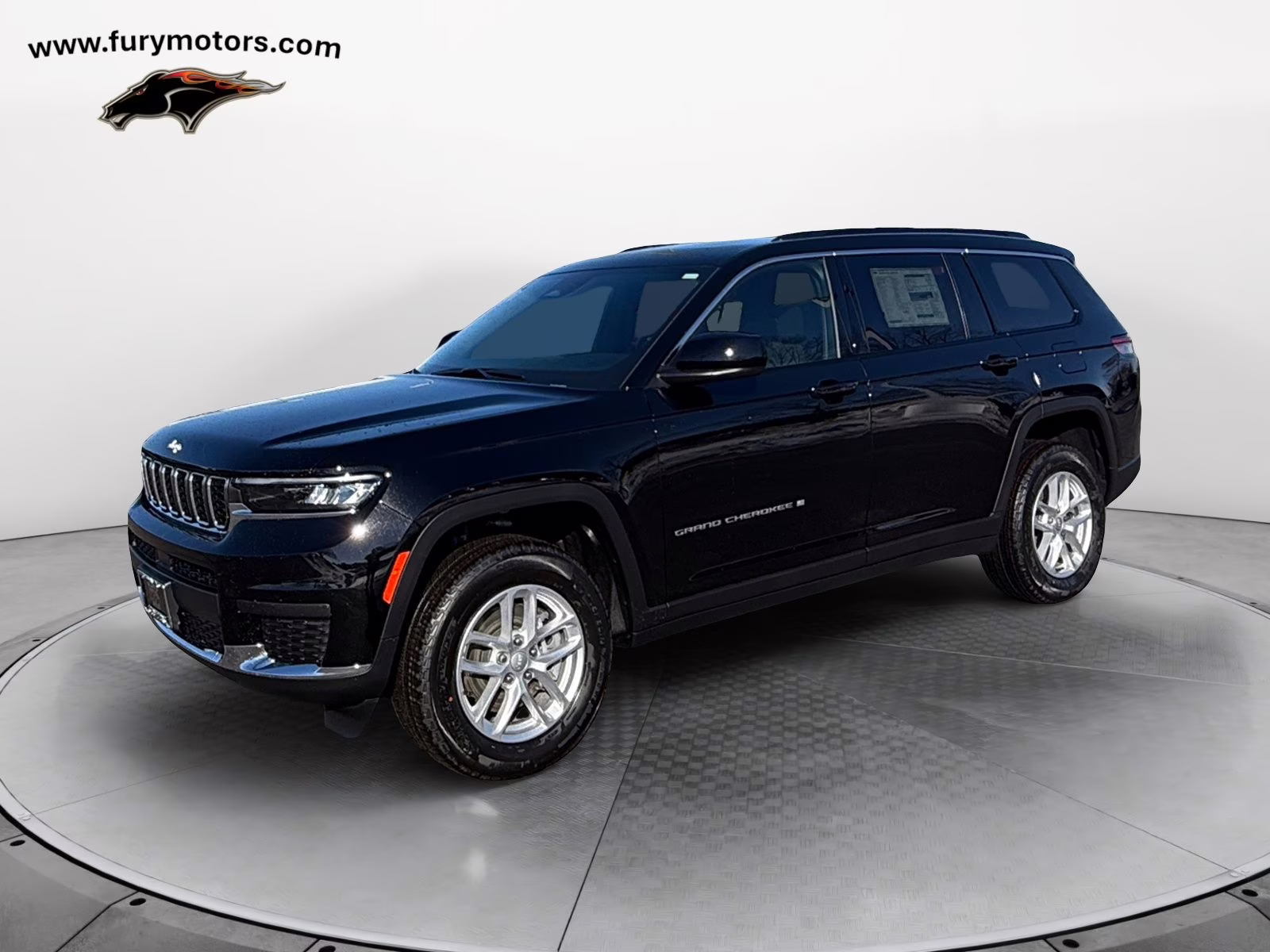 2025 Diamond Black Crystal Pearlcoat Jeep Grand Cherokee L Laredo 4X4 SUV