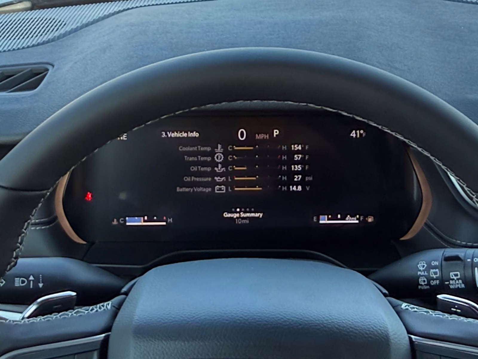 2025 Diamond Black Crystal Pearlcoat Jeep Grand Cherokee L Laredo 4X4 SUV