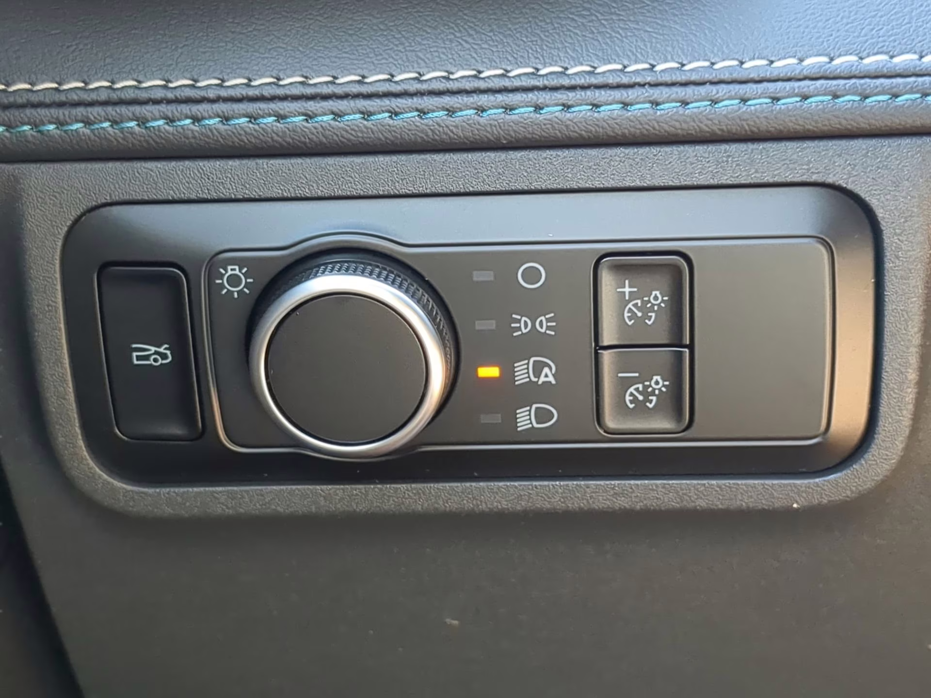 2026 Iconic Silver Metallic Ford Mustang GT Premium RWD Coupe