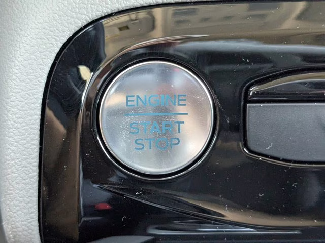 2026 Oxford White Ford Escape Active FWD SUV