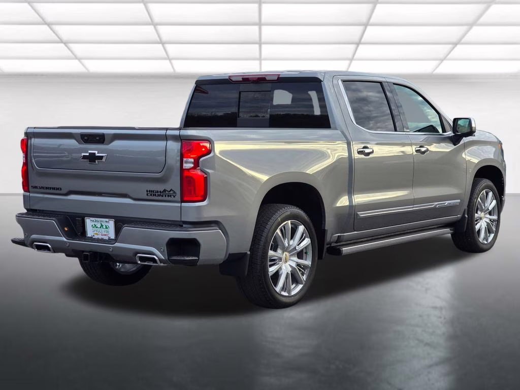 2026 Sterling Gray Metallic Chevrolet Silverado 1500 High Country 4X4 Truck