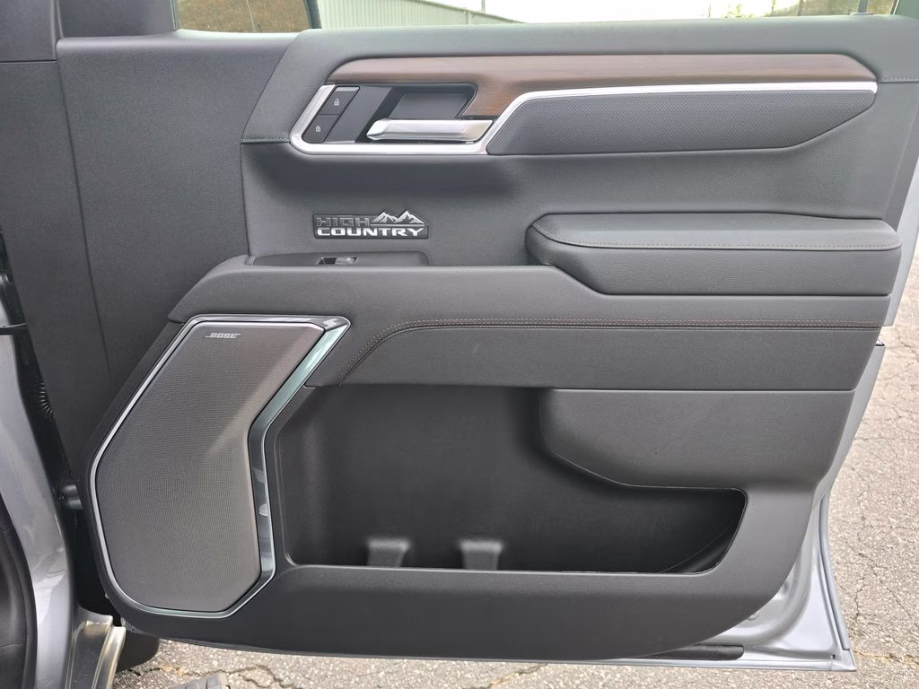 2026 Sterling Gray Metallic Chevrolet Silverado 1500 High Country 4X4 Truck