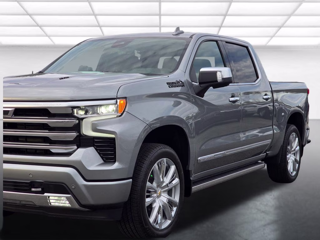 2026 Sterling Gray Metallic Chevrolet Silverado 1500 High Country 4X4 Truck