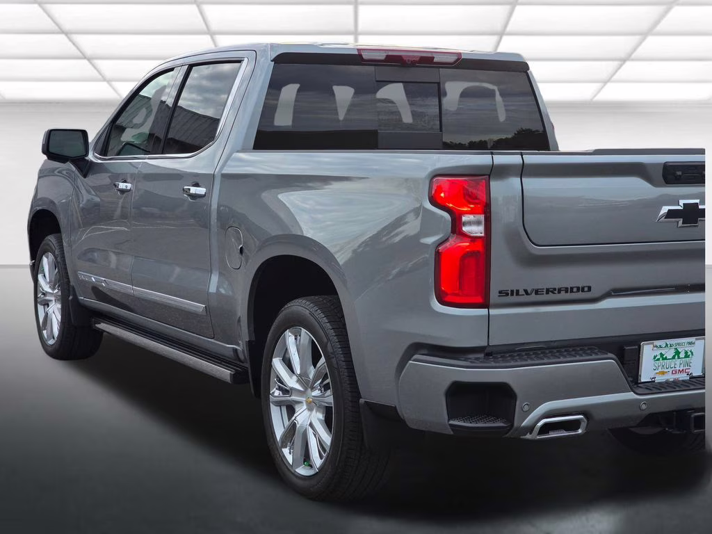 2026 Sterling Gray Metallic Chevrolet Silverado 1500 High Country 4X4 Truck