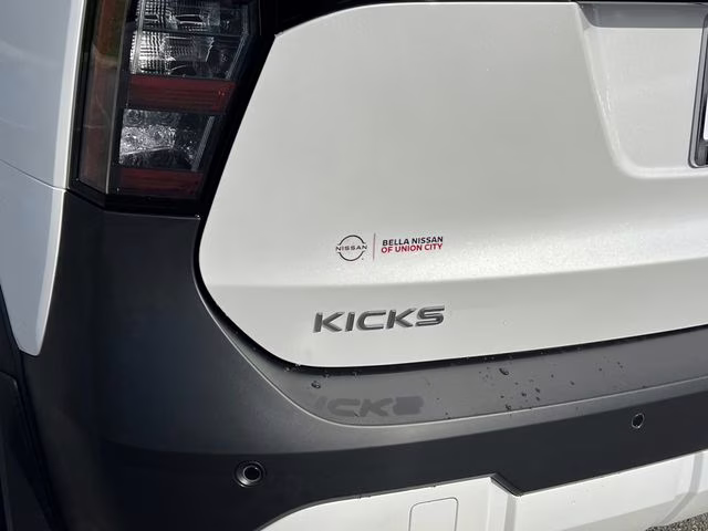 2026 Aspen White/Super Black Nissan Kicks SV FWD SUV