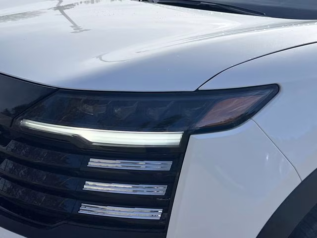 2026 Aspen White/Super Black Nissan Kicks SV FWD SUV