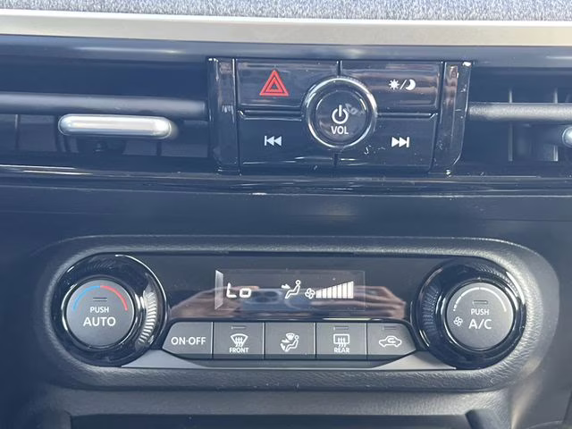 2026 Aspen White/Super Black Nissan Kicks SV FWD SUV