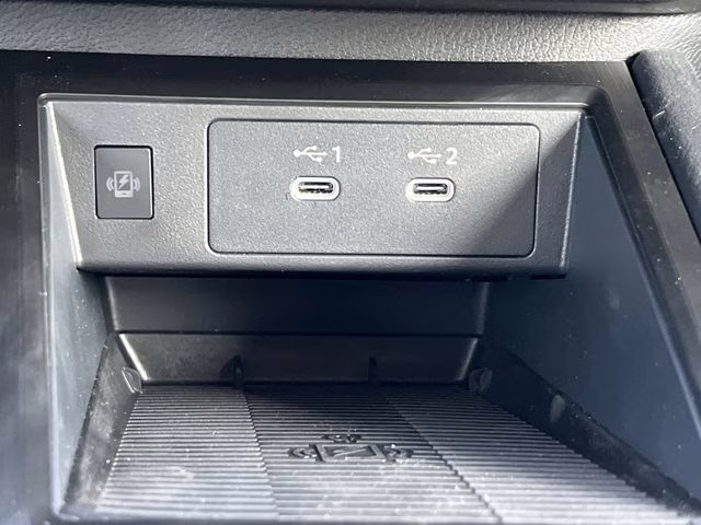 2026 Aspen White/Super Black Nissan Kicks SV FWD SUV