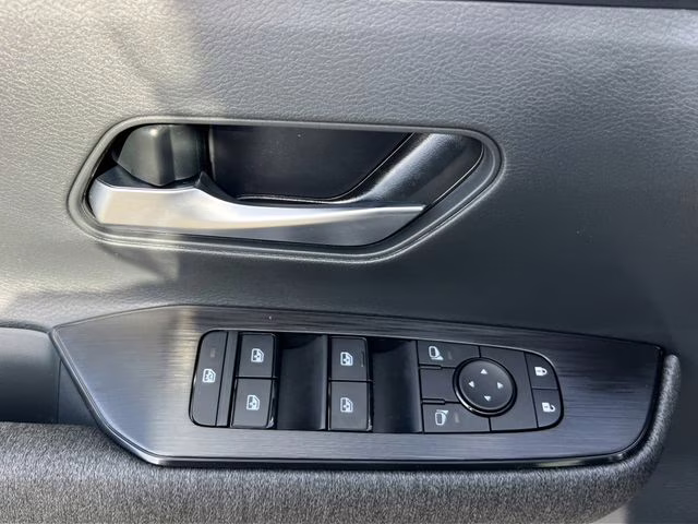 2026 Aspen White/Super Black Nissan Kicks SV FWD SUV