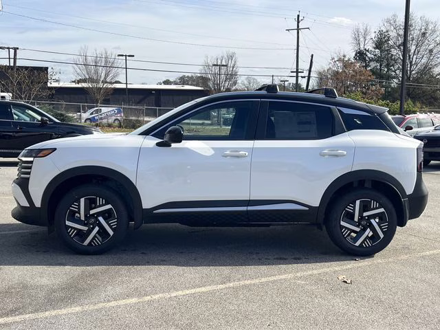 2026 Aspen White/Super Black Nissan Kicks SV FWD SUV